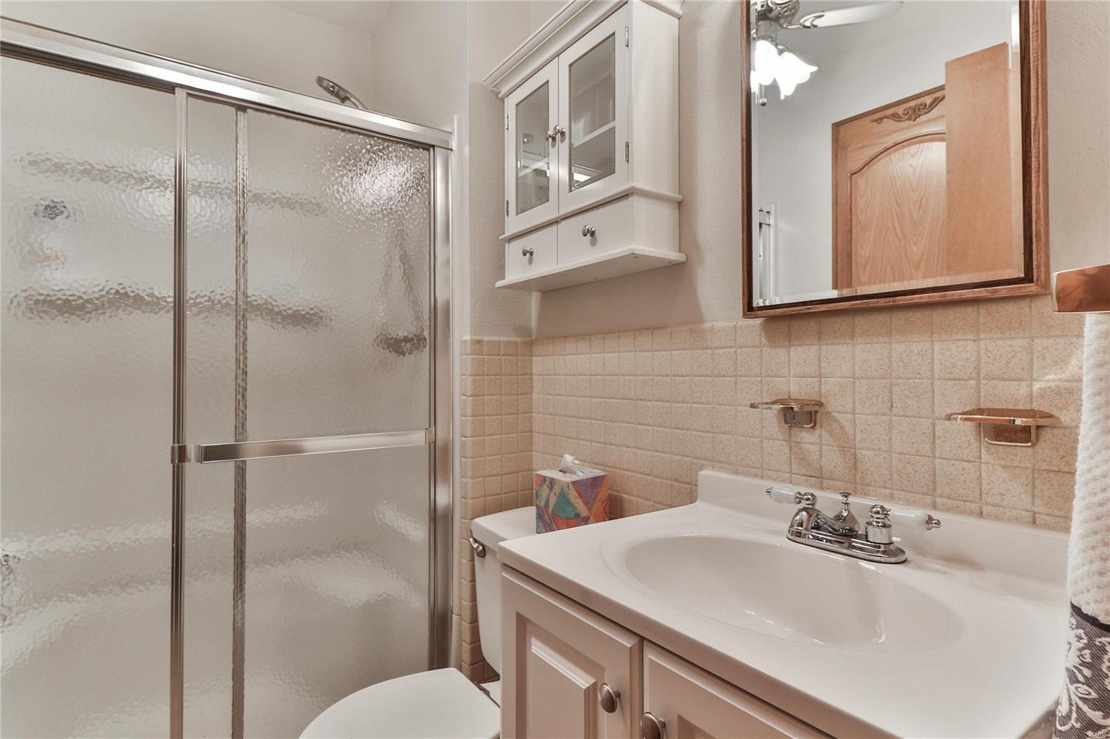 4911 Mattis Road St. Louis, MO 63128 - Photo 7 of 28 Gallery Image 7
