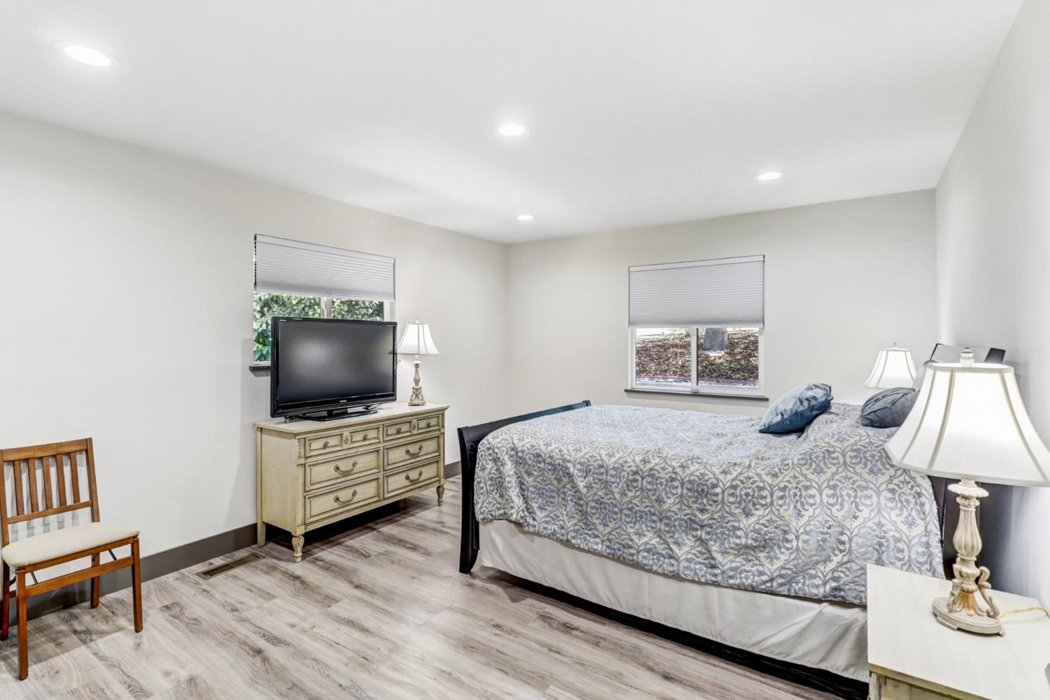3751 Dell Road Carmichael, CA 95608 - Photo 39 of 66 Gallery Image 39