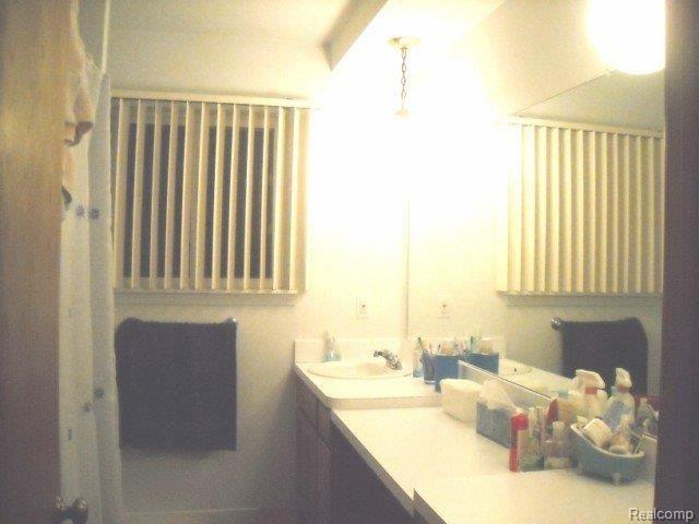 bath [640x480]