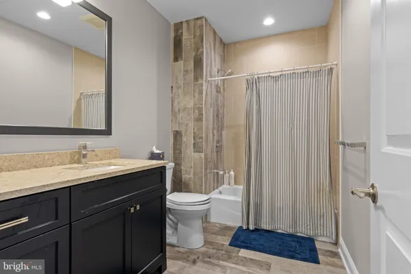 $4,200,000 | 2207 White Horse Road, Berwyn, PA 19312