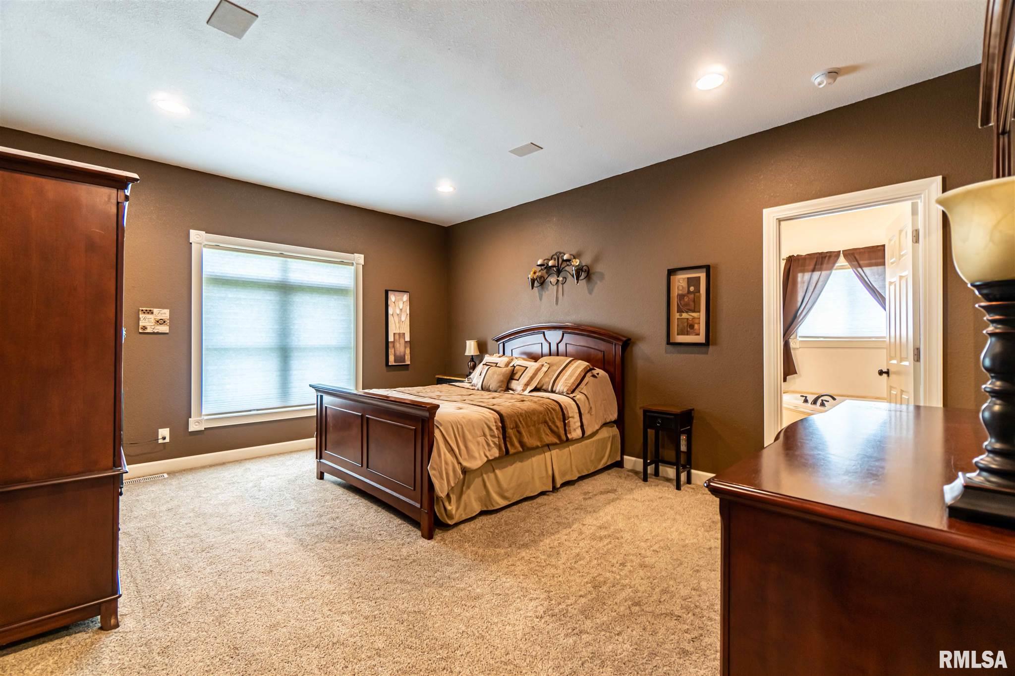 150 California Road Pekin, IL 61554 - Photo 25 of 35