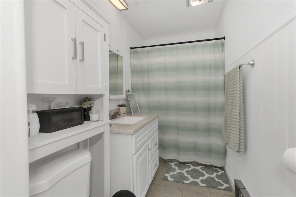 15 Merida Street Springfield, MA 01104 - Photo 14 of 26