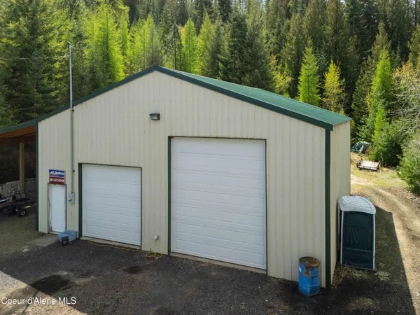 $1,275,000 | 14601 Highway 5, St. Maries, ID 83861