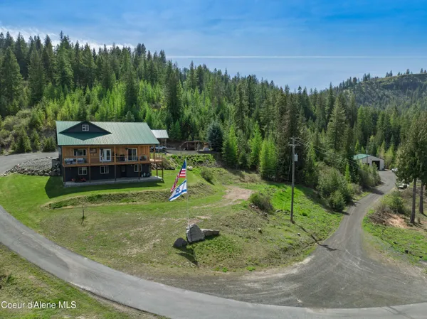 $1,275,000 | 14601 Highway 5, St. Maries, ID 83861