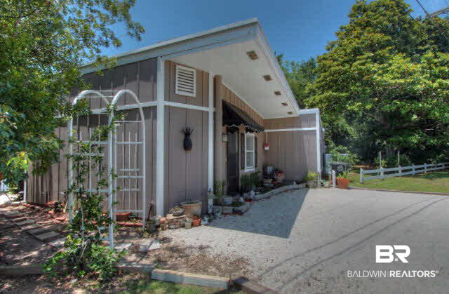 575 Morphy Avenue Fairhope, AL 36532 - Photo 6 of 24