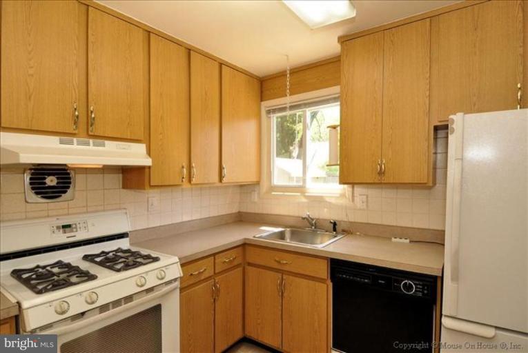 12922 Georgia Avenue Silver Spring, MD 20906 - Photo 9 of 30 Updated Kitchen with newer appliances