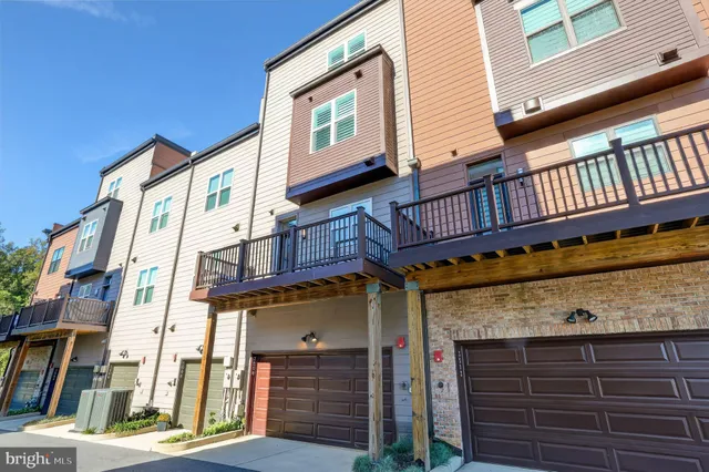 $1,049,900 | 3510 Bellflower Lane, Rockville, MD 20852