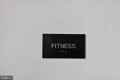 a black white wall with a black white wall