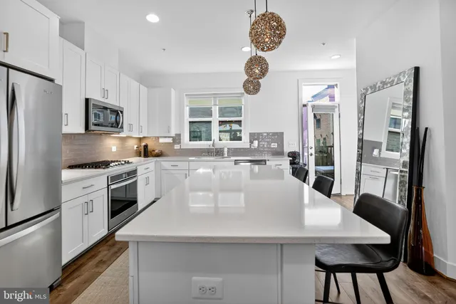 $1,049,900 | 3510 Bellflower Lane, Rockville, MD 20852