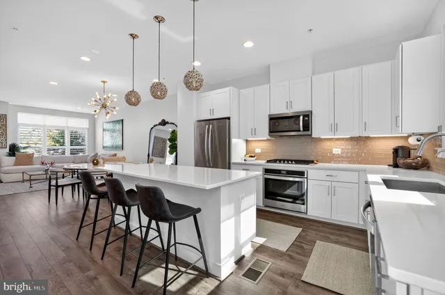 $1,049,900 | 3510 Bellflower Lane, Rockville, MD 20852