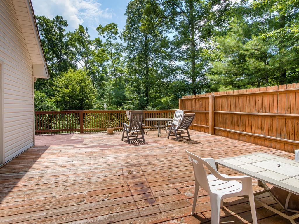 152 Vaughn Road Hampton, TN 37658 - Photo 27 of 29 Photo 27
