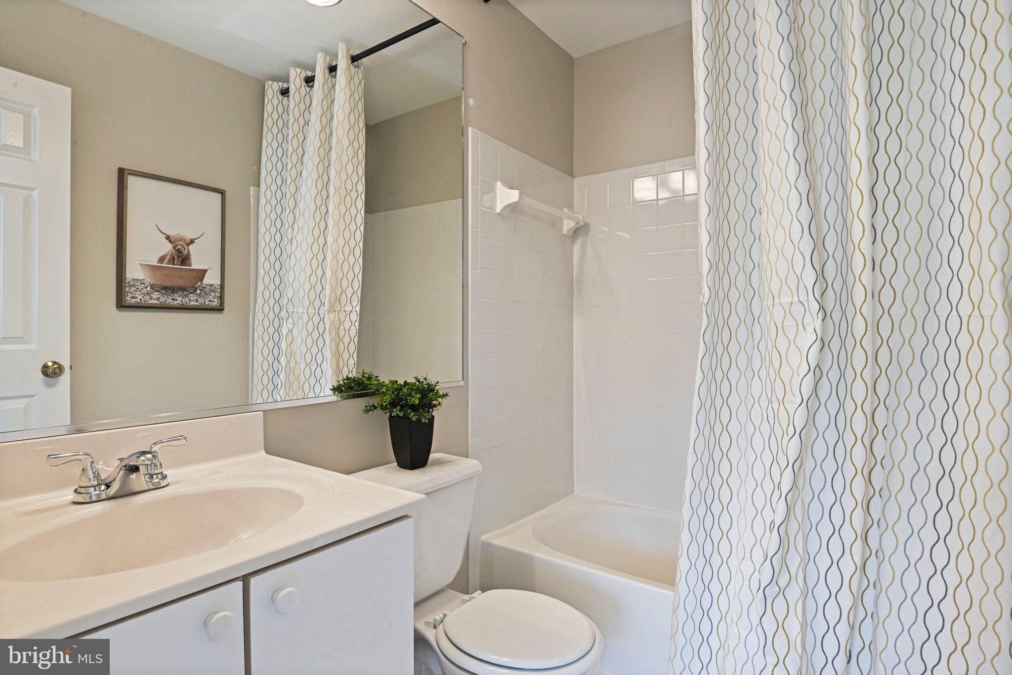 11482 Heritage Commons Way Reston, VA 20194 - Photo 20 of 31