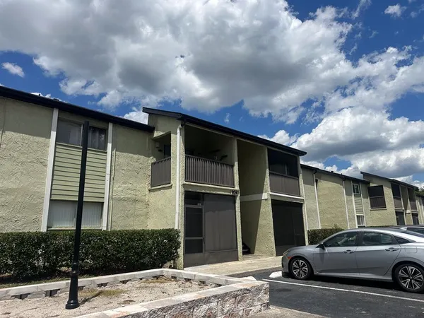 $134,900 | 924 Lake Destiny Road, Unit D, Altamonte Springs, FL 32714