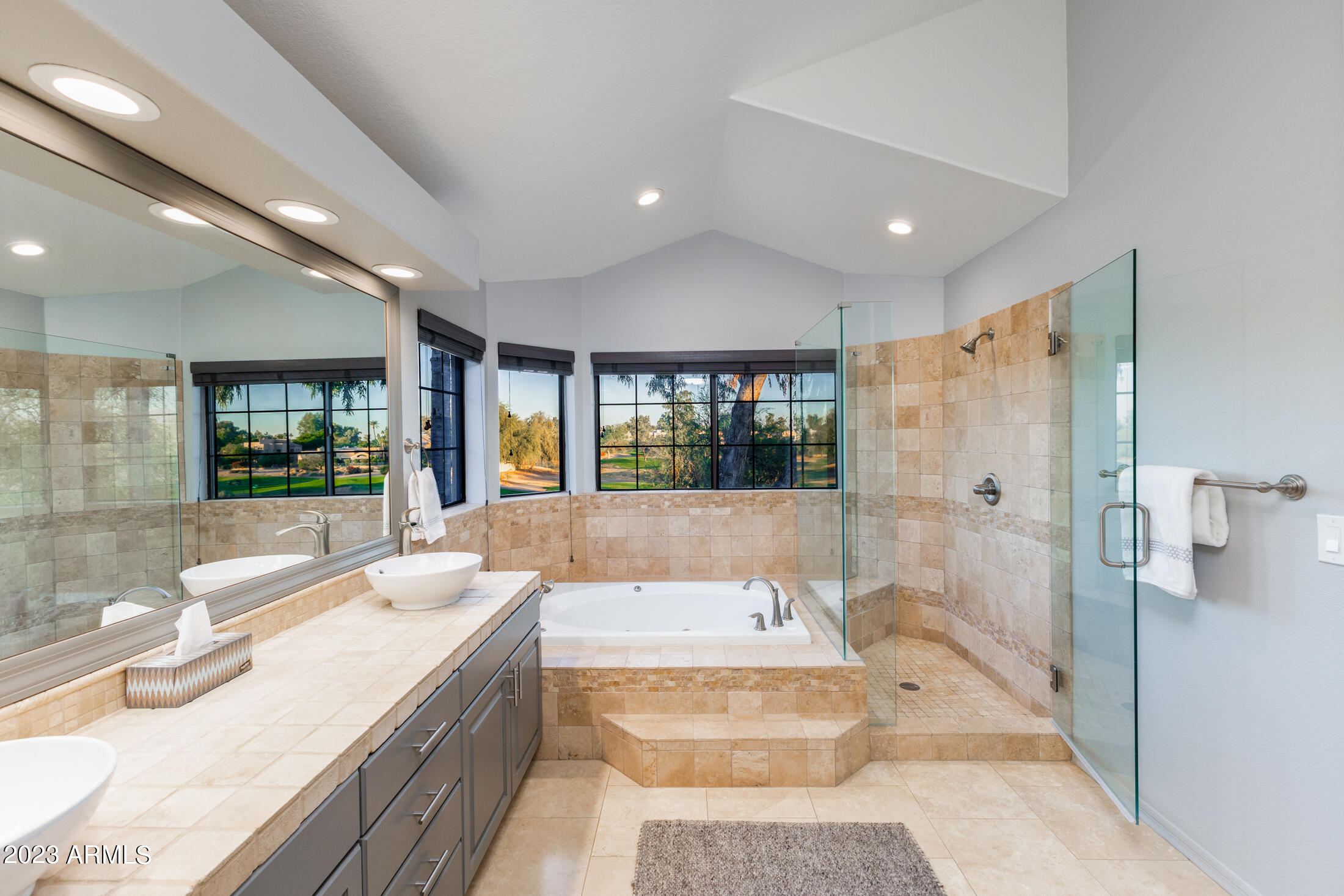 7525 East Gainey Ranch Road, Unit 144 Scottsdale, AZ 85258 - Photo 25 of 63 Primary Suite Bathroom-2