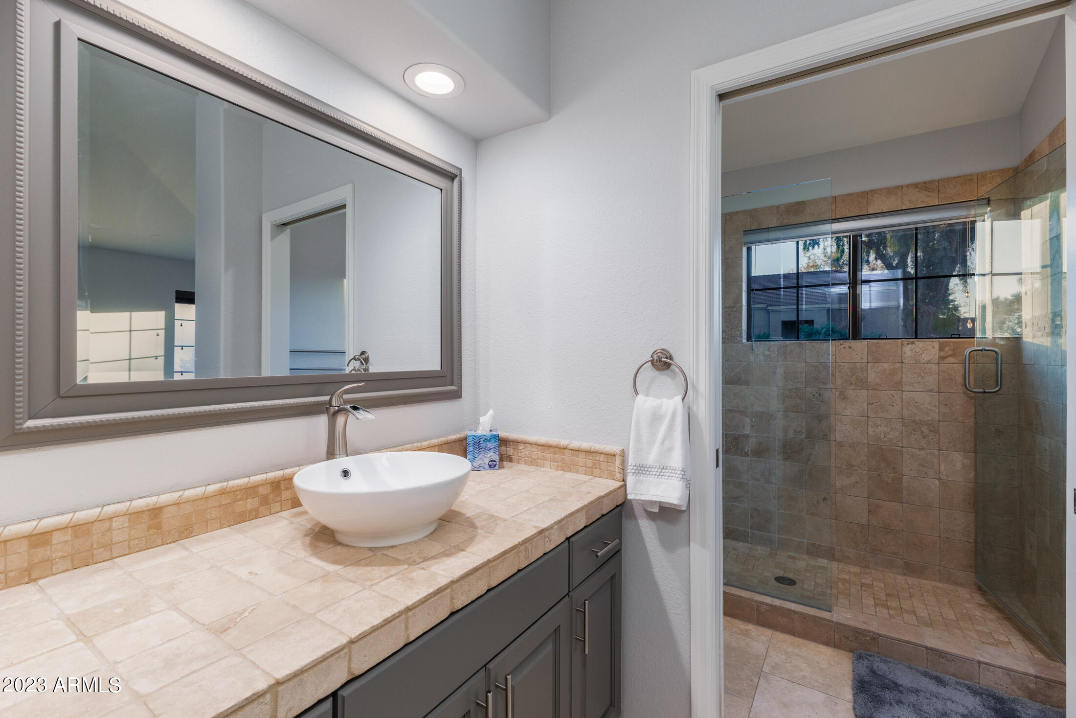 7525 East Gainey Ranch Road, Unit 144 Scottsdale, AZ 85258 - Photo 32 of 63 Guest Suite Bathroom