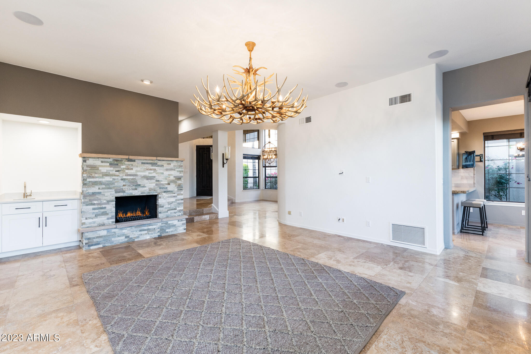 7525 East Gainey Ranch Road, Unit 144 Scottsdale, AZ 85258 - Photo 7 of 63 Living Room_-2