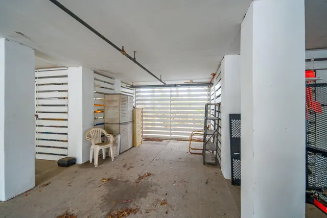 $385,000 | 2262 Folly Road, Unit 2B, Charleston, SC 29412