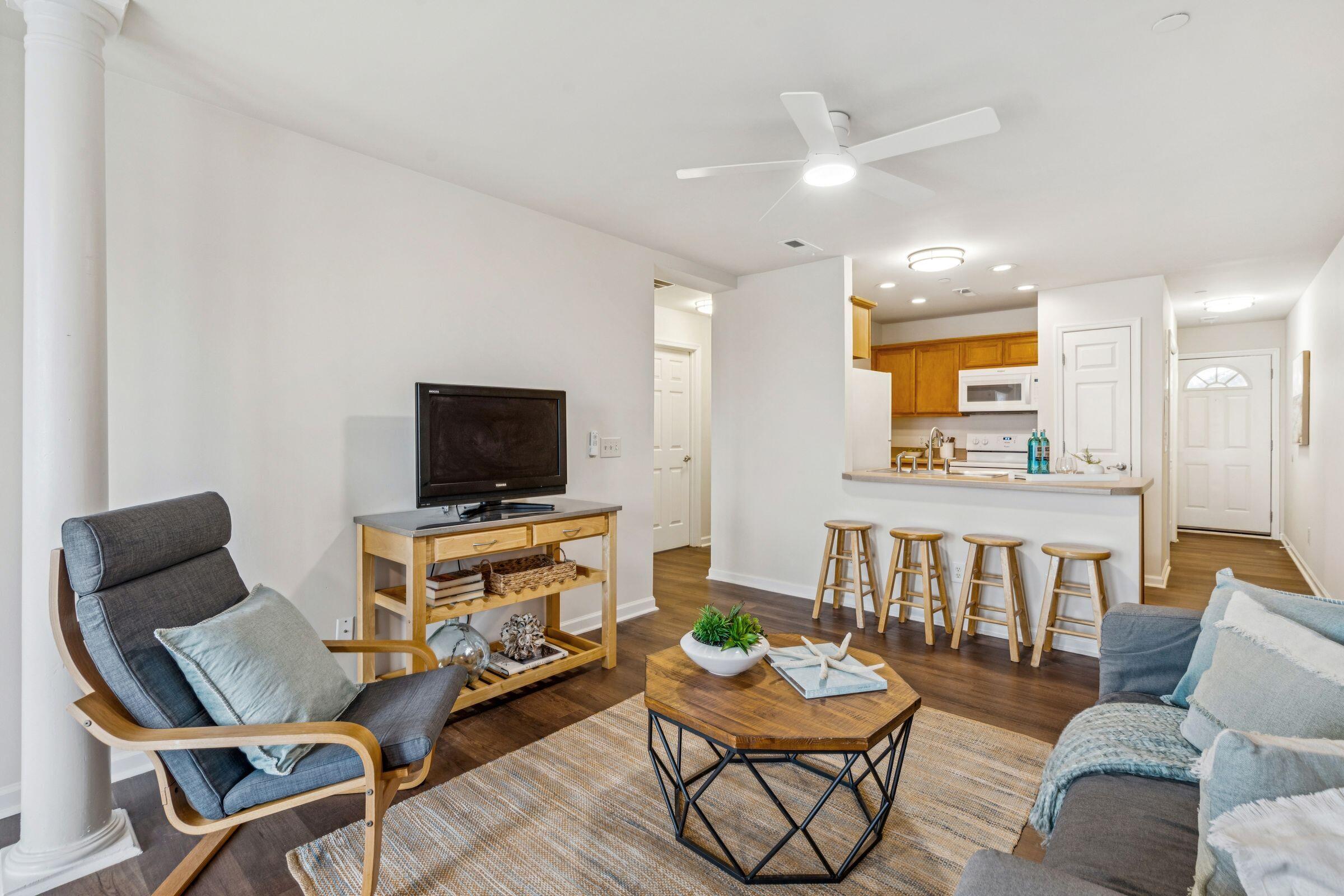 2262 Folly Road, Unit 2B Charleston, SC 29412 - Photo 7 of 62 7