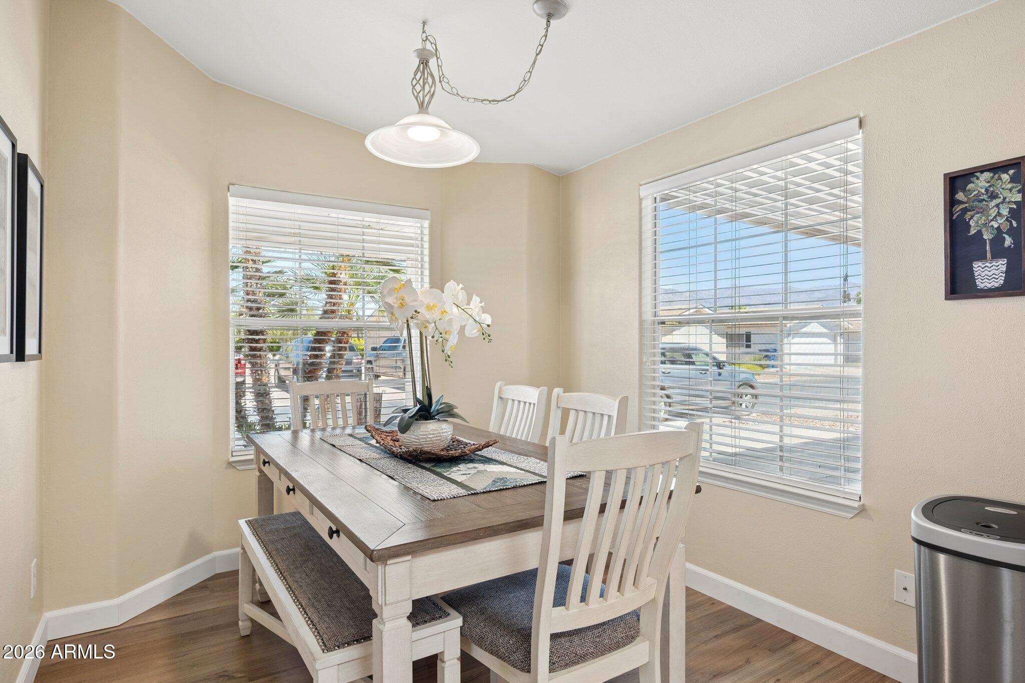 3301 South Goldfield Road, Unit 2082 Apache Junction, AZ 85119 - Photo 11 of 53 Dining Room