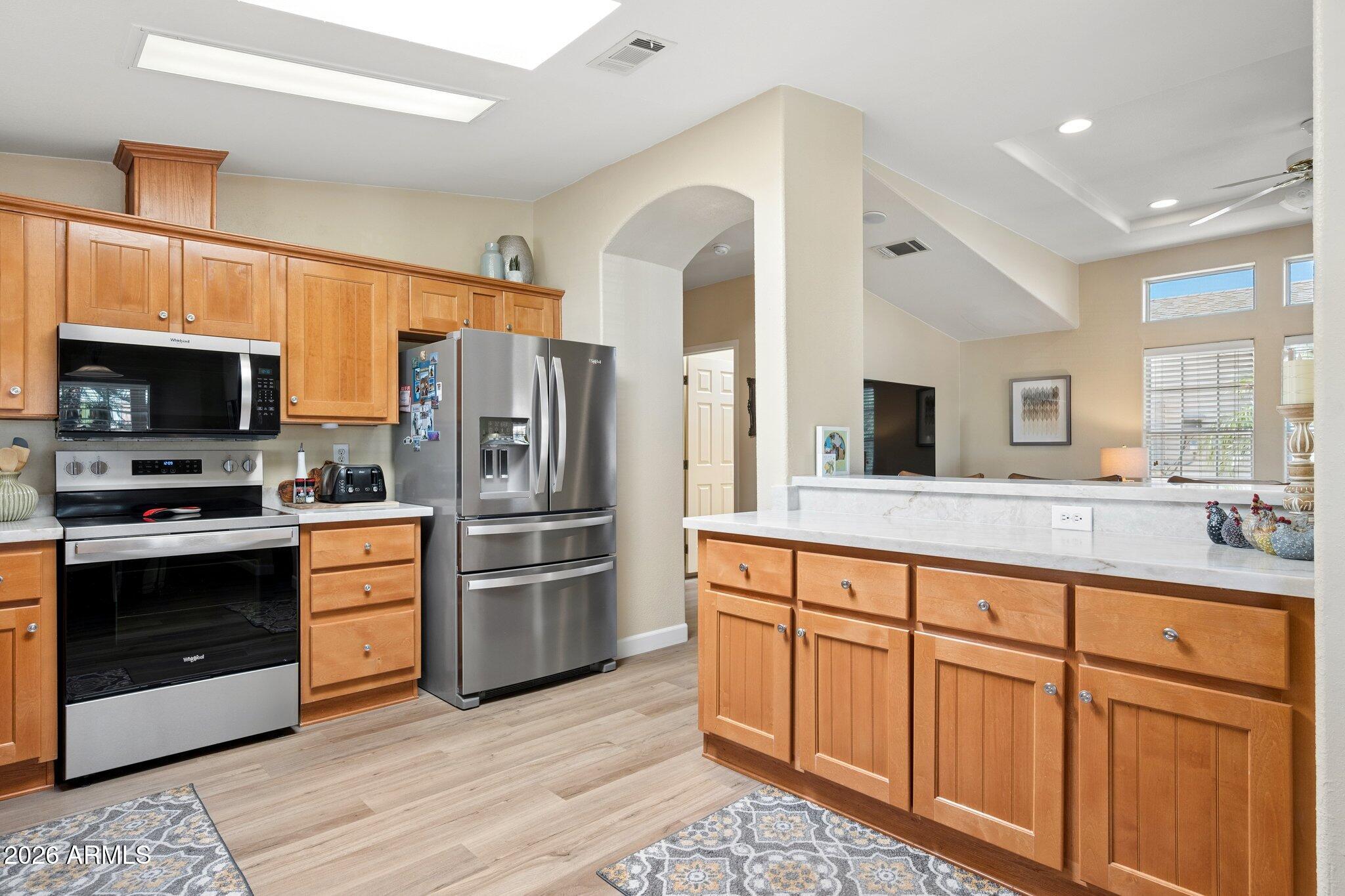 3301 South Goldfield Road, Unit 2082 Apache Junction, AZ 85119 - Photo 12 of 53 Kitchen