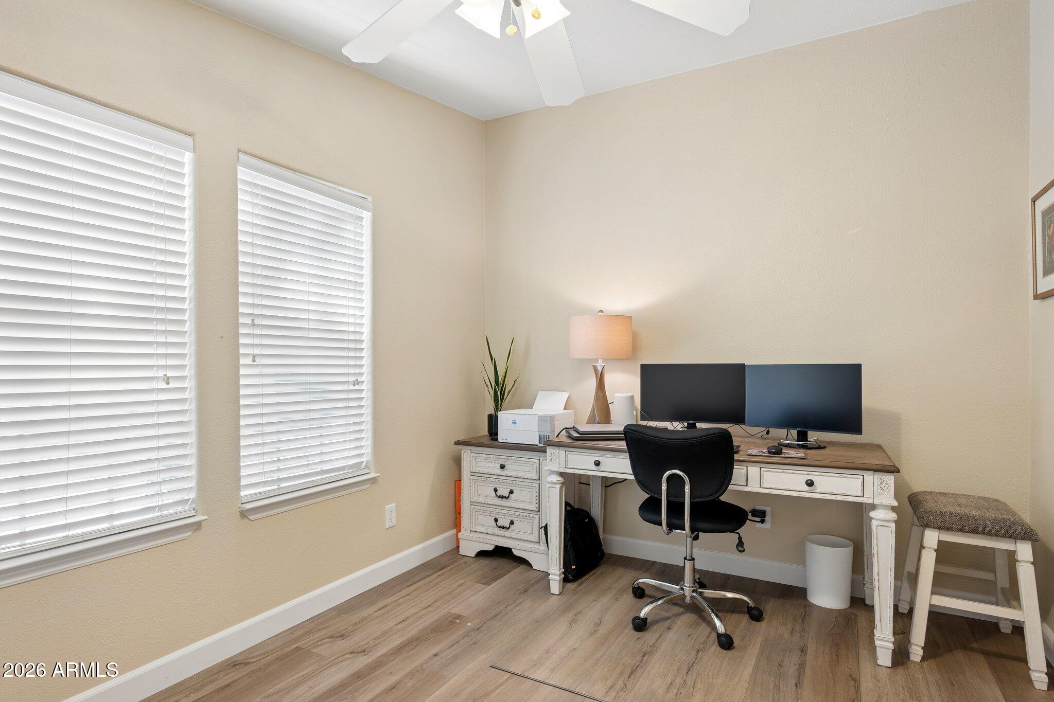 3301 South Goldfield Road, Unit 2082 Apache Junction, AZ 85119 - Photo 22 of 53 Sitting Room