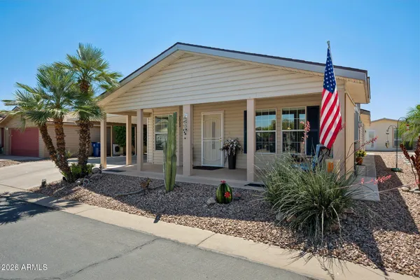 $200,000 | 3301 South Goldfield Road, Unit 2082, Apache Junction, AZ 85119