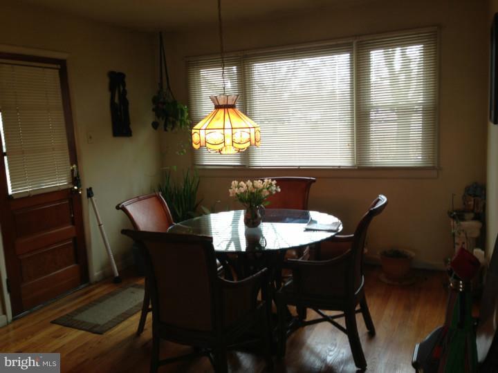 1710 Columbus Road Burlington, NJ 08016 - Photo 4 of 17 Kitchen