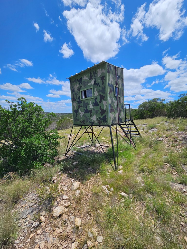 1100 Sd 45405 Rocksprings, TX 78880 - Photo 15 of 26 a view of an outdoor space and yard