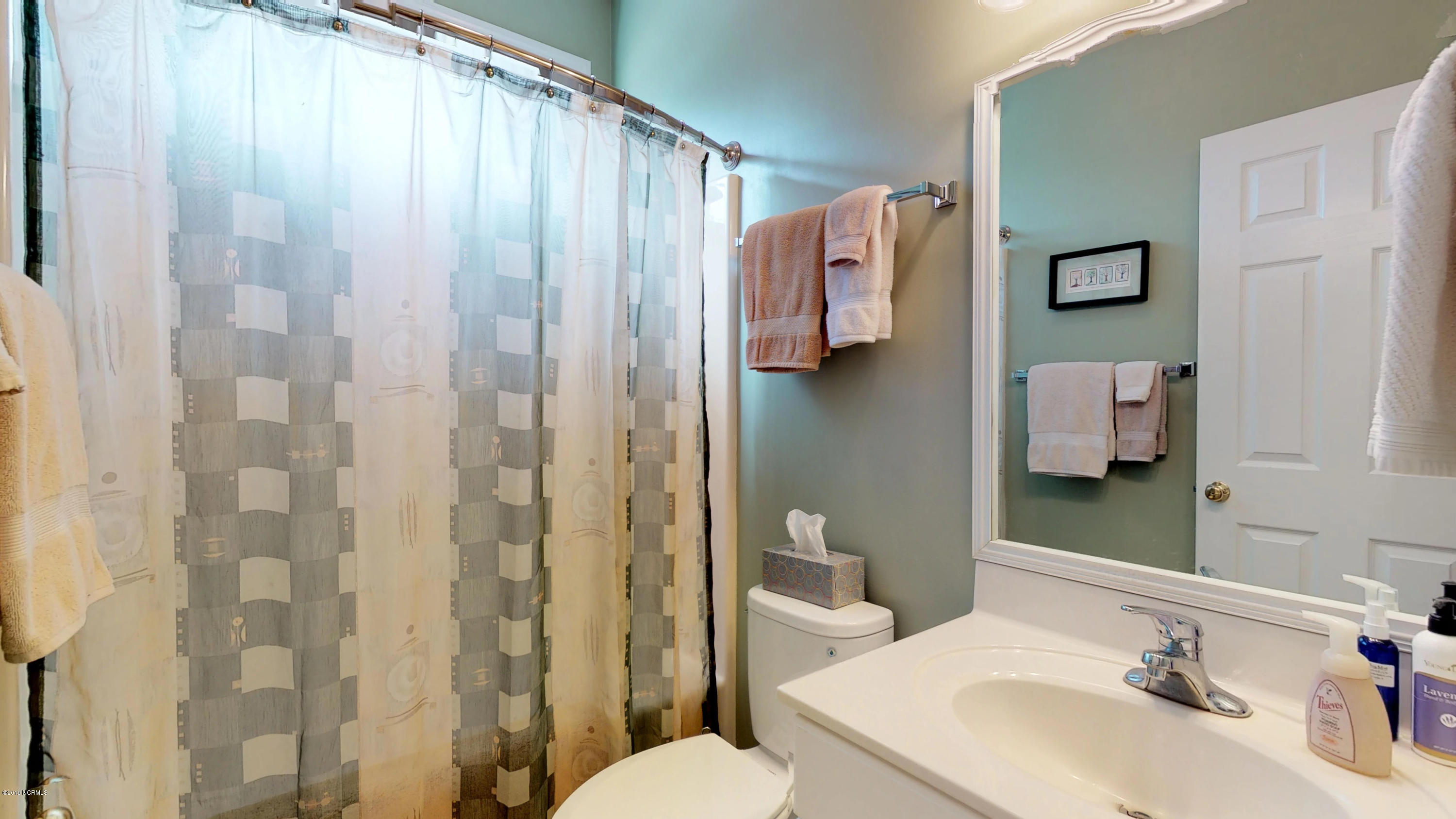 113 Nyon Road New Bern, NC 28562 - Photo 33 of 59 Hall Bath