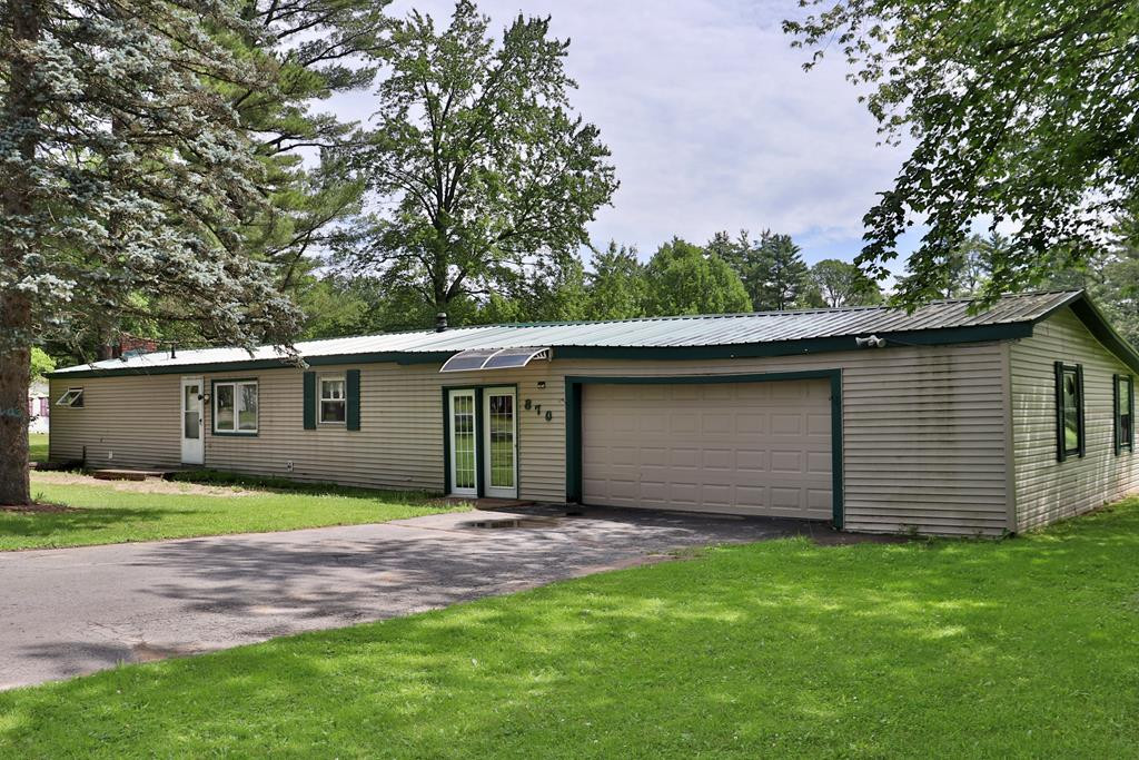 870 Fuller Road Peru, NY 12972 - Photo 1 of 23