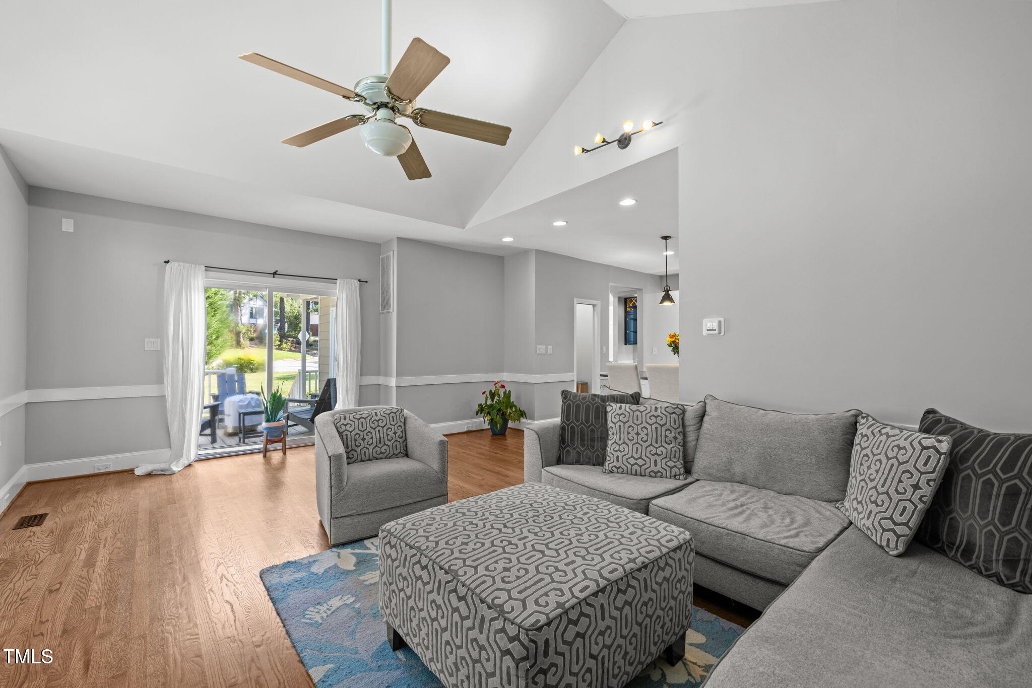 5609 Crooked Stick Trail Raleigh, NC 27612 - Photo 20 of 55 37-web-or-mls-5Z8A5392