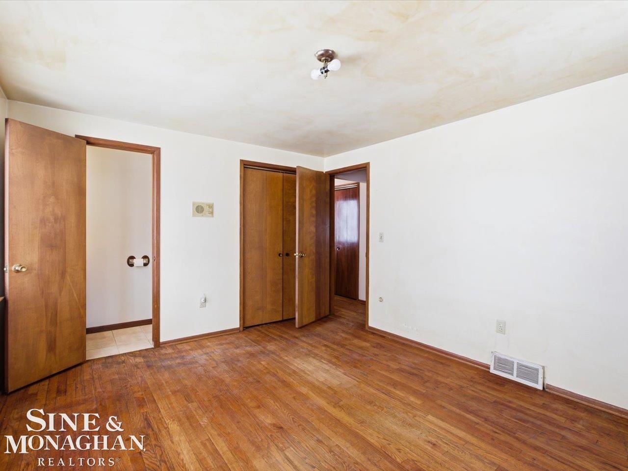 6761 Mortimer Line Road Lexington, MI 48450 - Photo 15 of 31 50202091-9d9ef2d0-953c-4134-9b99-36fbabd9dd1b.JPG