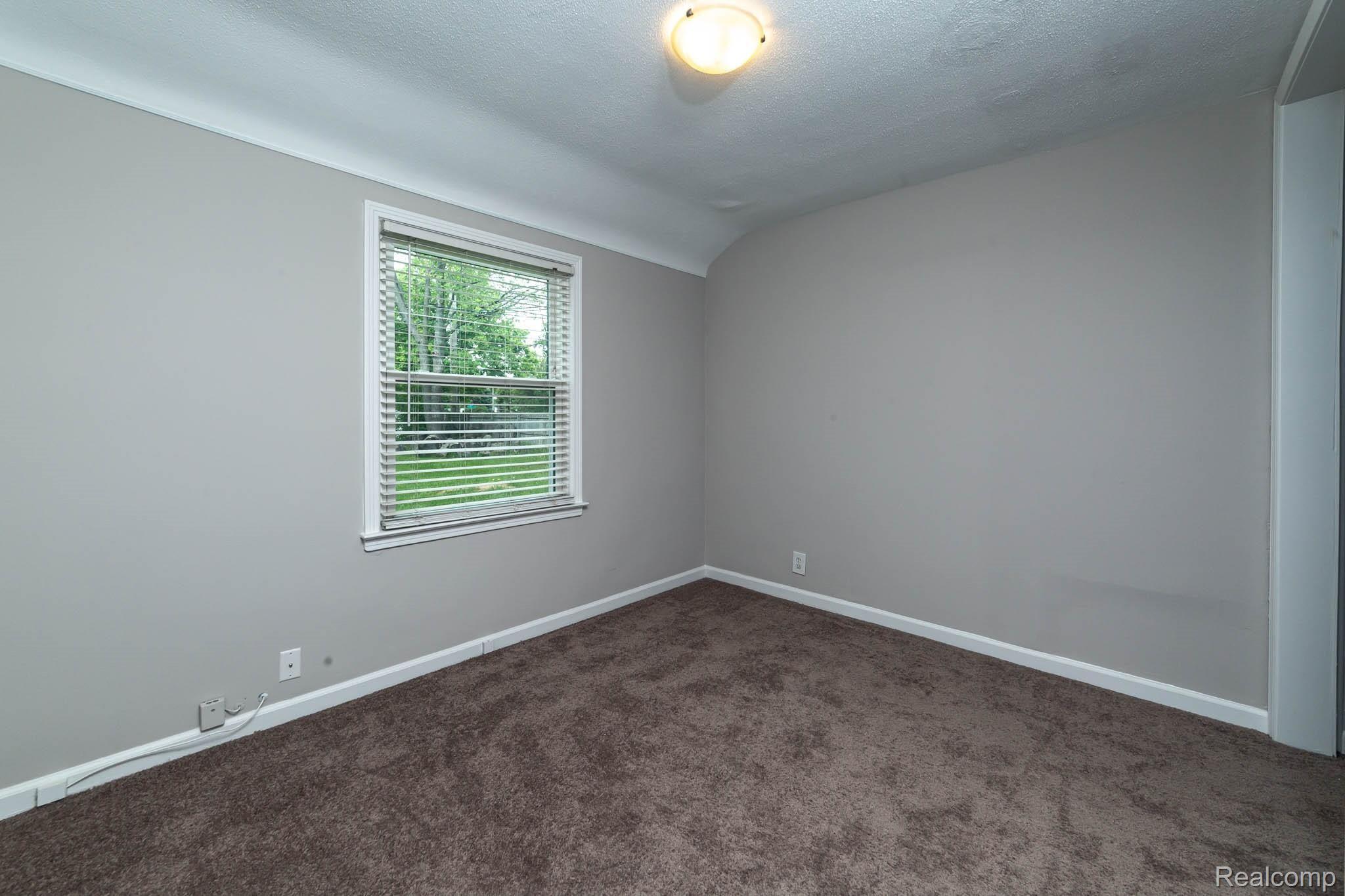 2897 Yorkshire Road Birmingham, MI 48009 - Photo 16 of 20 _S0A9693.jpg