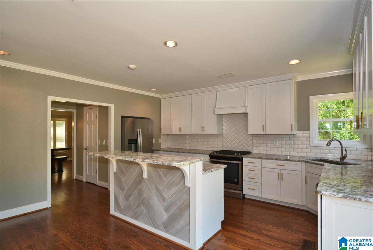 4217 Caldwell Mill Road Birmingham, AL 35243 - Photo 25 of 50