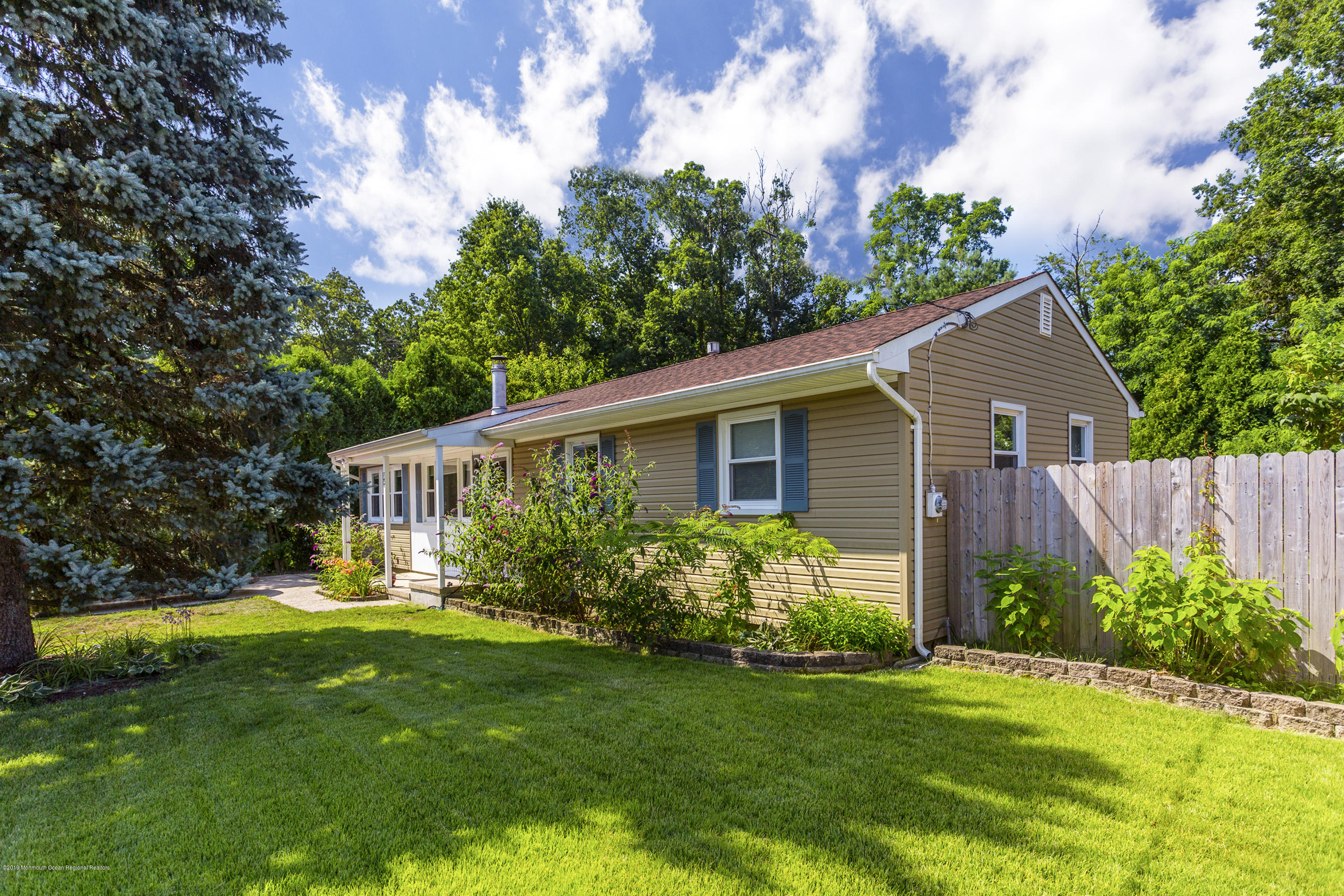 748 Sateroja Road Brick, NJ 08724 - Photo 3 of 38 748Sateroja_0001