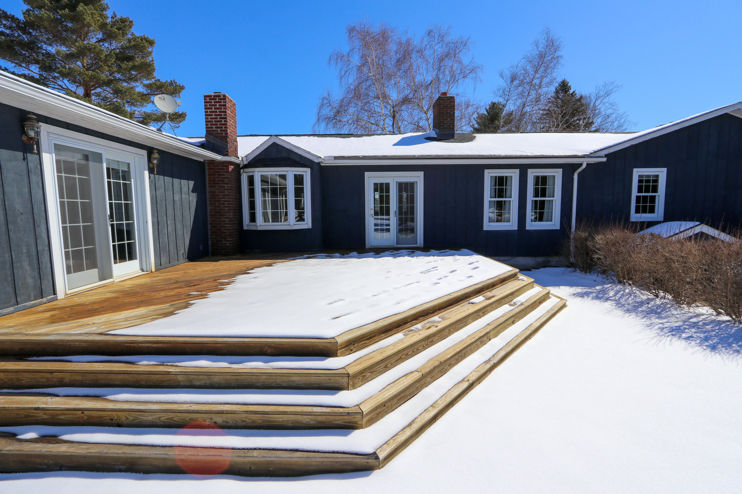 15 Edgewater Drive Rouses Point, NY 12979 - Photo 33 of 43 Gallery Image 33