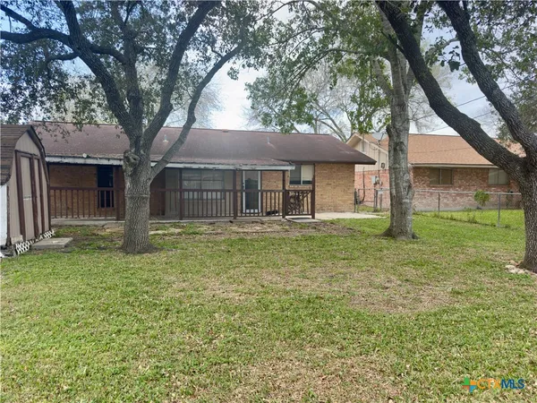 $194,900 | 3303 Flamingo Drive, Victoria, TX 77901