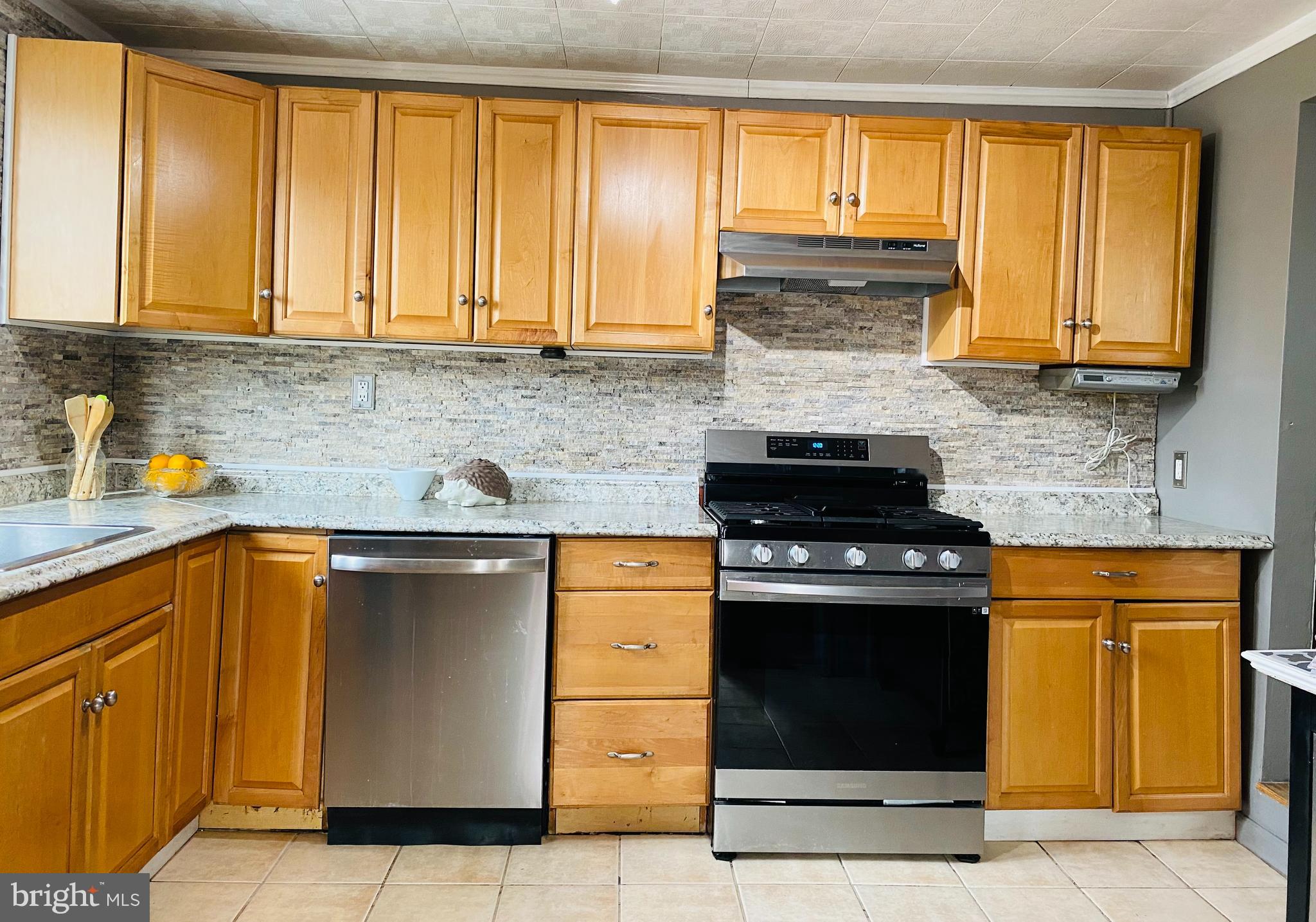 122 Madison Street Riverside, NJ 08075 - Photo 9 of 25