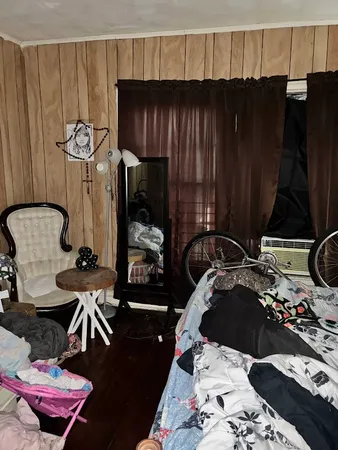 $396,000 | 305 Eastwood Street, Houston, TX 77003