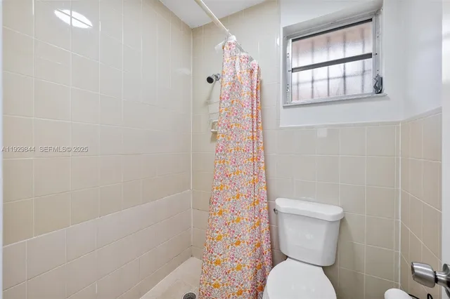 $3,000 | 1413 Southwest 19th Street, Unit 1413, Miami, FL 33145