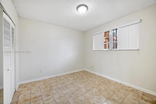 $3,000 | 1413 Southwest 19th Street, Unit 1413, Miami, FL 33145