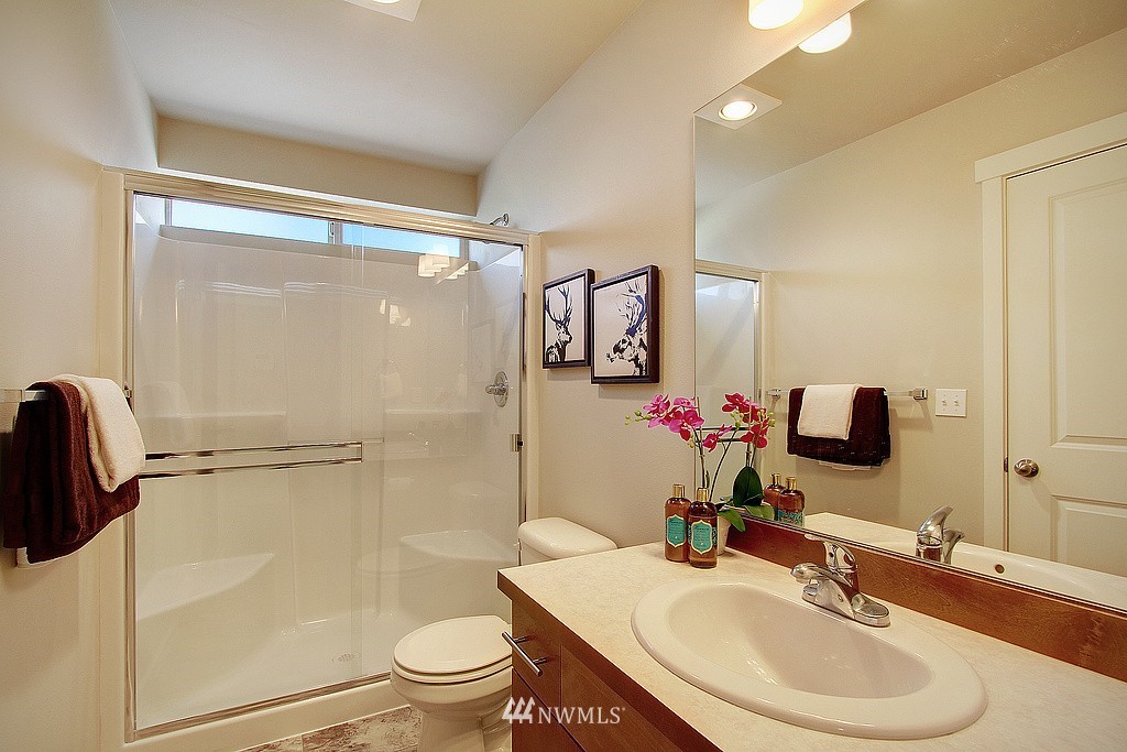 4513 Northeast 3rd Lane Renton, WA 98059 - Photo 14 of 16