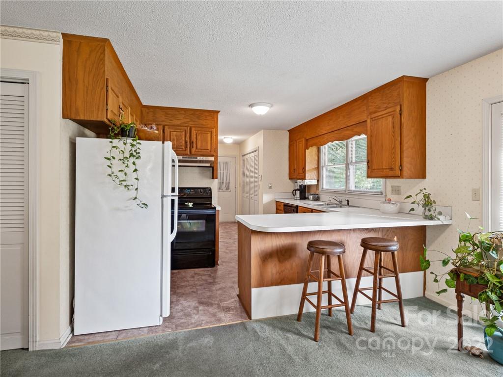 40919 Cox Road New London, NC 28127 - Photo 11 of 32 Gallery Image 11