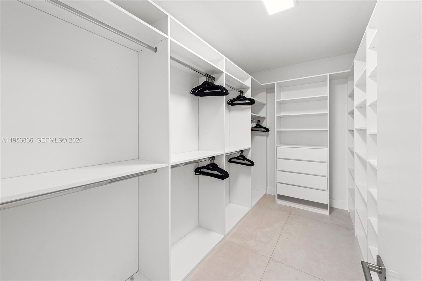 791 Crandon Boulevard, Unit 901 Key Biscayne, FL 33149 - Photo 33 of 43 a view of walk in closet