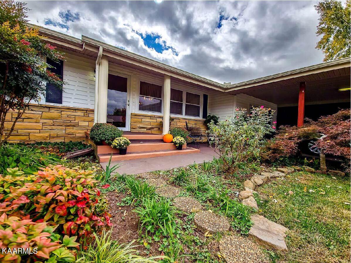 4216-strolling-Rd-knoxville-tn-37912-Adr