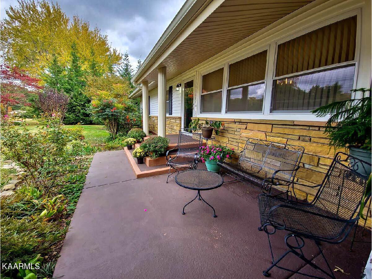 4216-strolling-dr-knoxville-tn-37912-Adr
