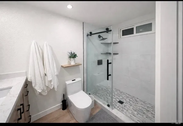 $649,000 | 16017 Palo Alto Drive, Guerneville, CA 95446