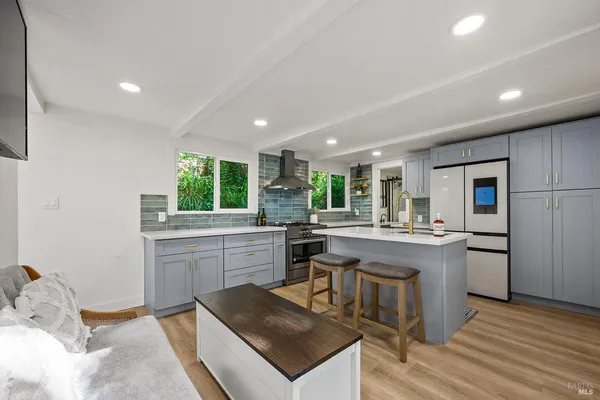 $649,000 | 16017 Palo Alto Drive, Guerneville, CA 95446