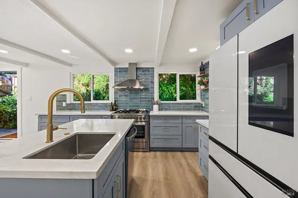 $649,000 | 16017 Palo Alto Drive, Guerneville, CA 95446