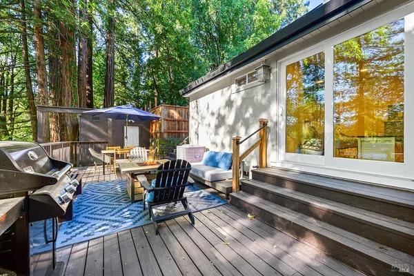 $649,000 | 16017 Palo Alto Drive, Guerneville, CA 95446